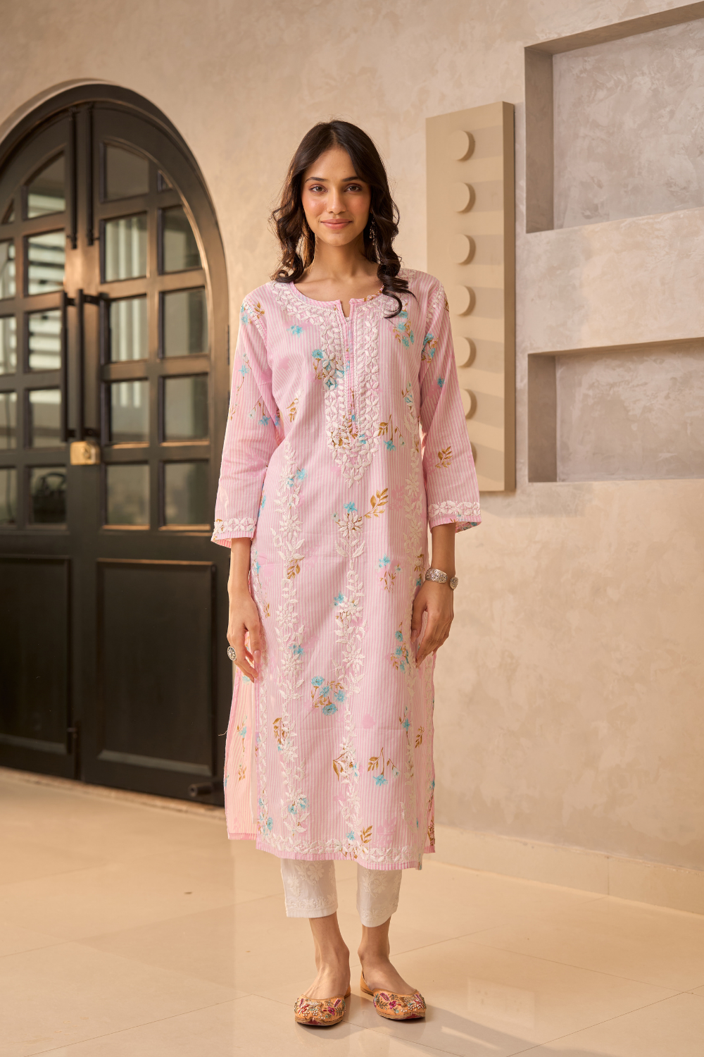 Afra Mul Cotton Printed Long Chikankari Kurti - Pink