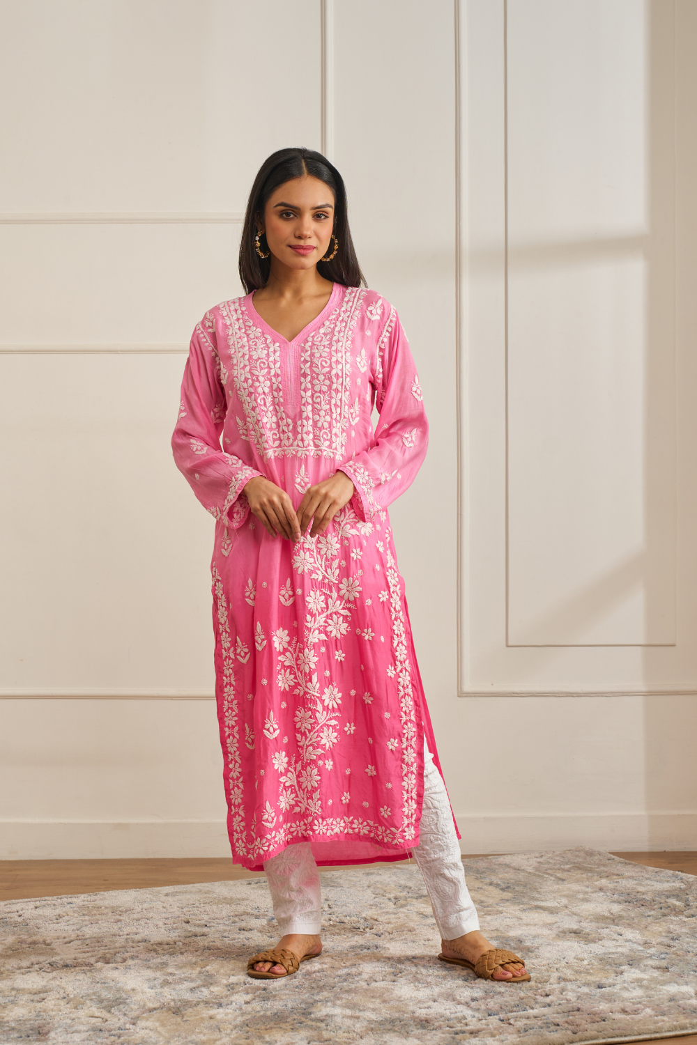 Buy online Muslin Fabric With Work from Kurta Kurtis for Women by Smart  India for ₹2109 at 19% off | 2024 Limeroad.com