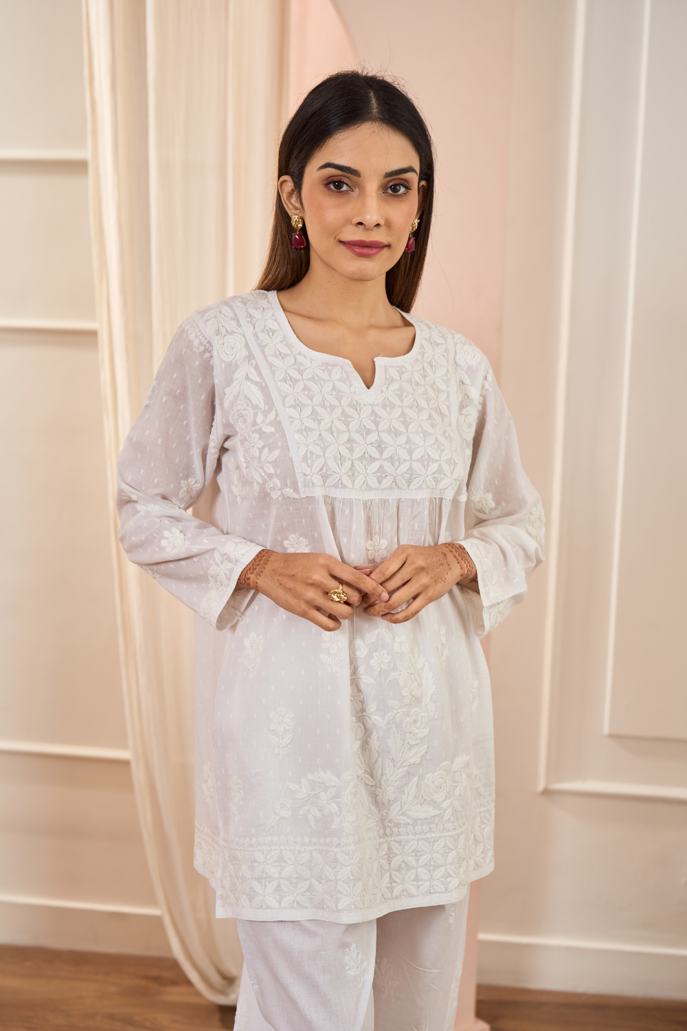 Jugni Mul Cotton Short Chikankari Kurti - White