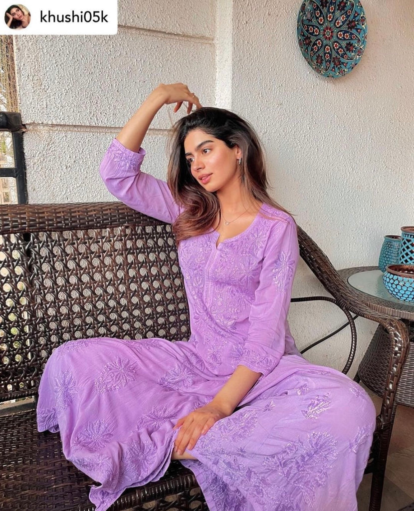 Khushi Kapoor's purple chikankari kurta set is perfect for intimate at-home  celebrations
