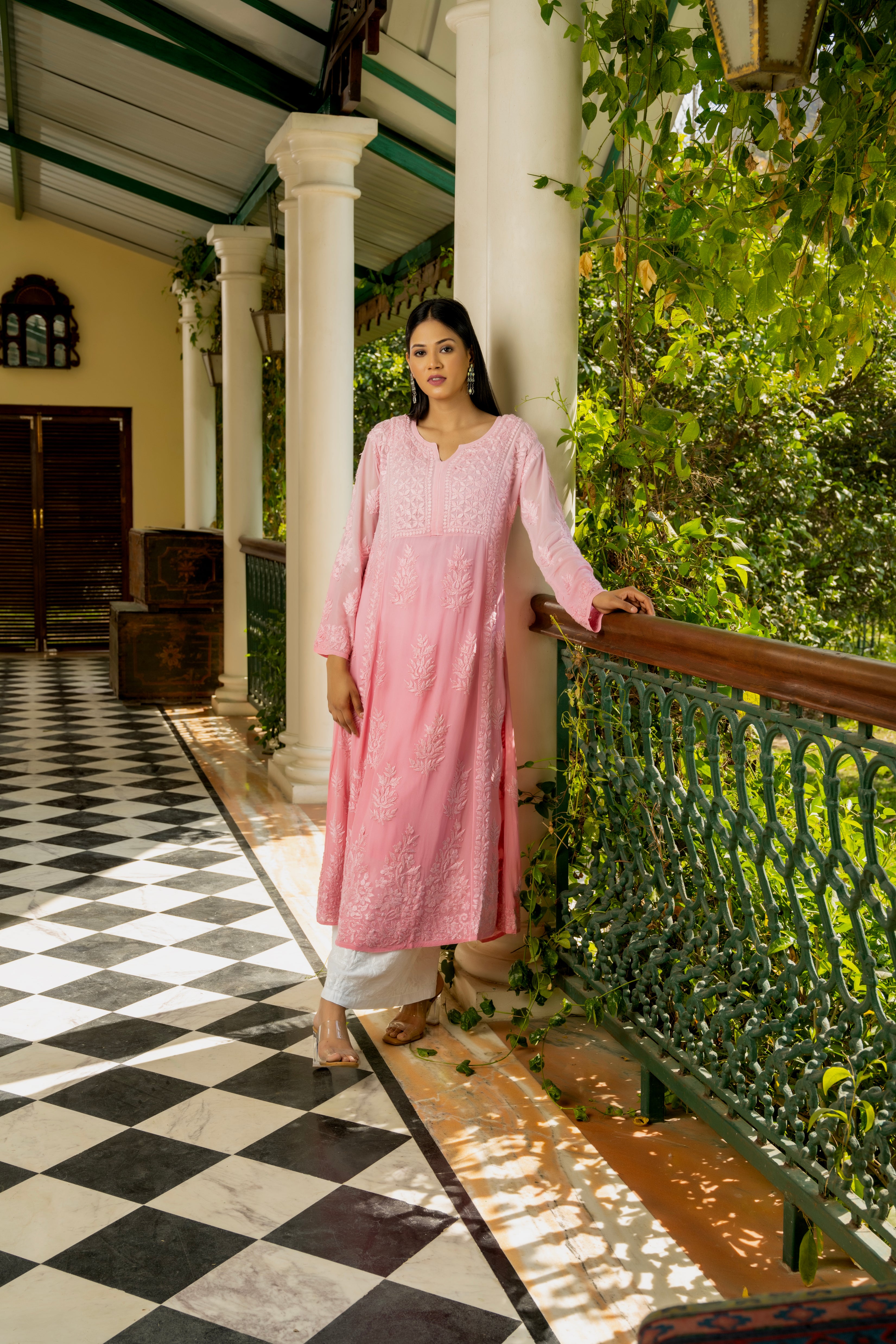 Arzu Viscose A-Line Chikankari Kurti - Pink Ombré